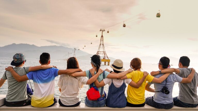 Jewish Travel Agency Expert Planning for Meaningful Journeys